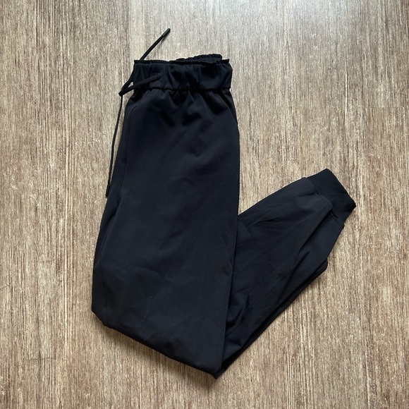 lululemon athletica Pants - Lululemon Stretch HR Jogger